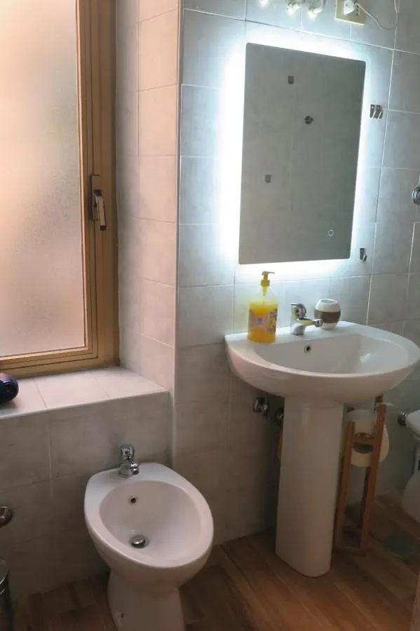 Room Casavostra Rome Italy